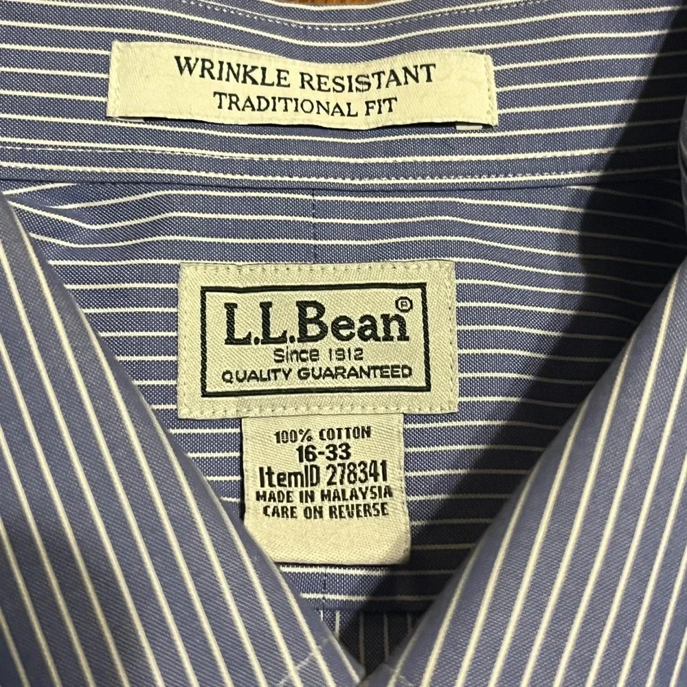LL Bean Mens Blue White Pinstripe Wrinkle Resistant Shirt 16-33 Traditional‎ Fit